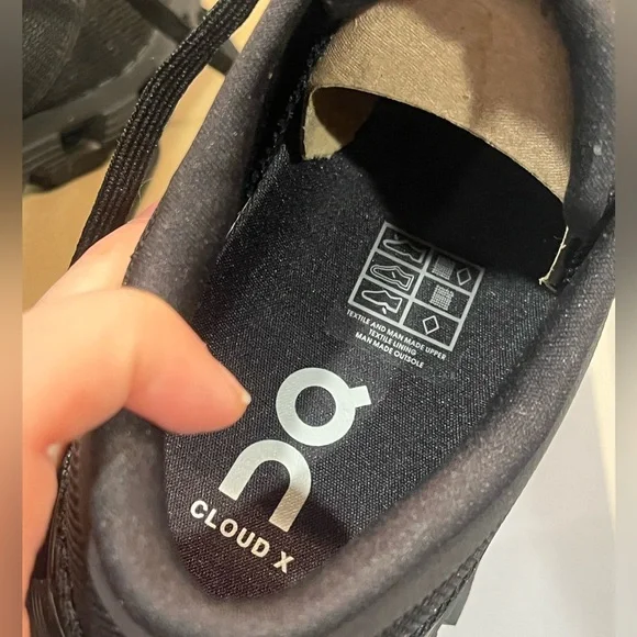 NIB Auth On Sz 9 Women’s Black Eclipse Cloud X 4 Running Sneakers Shoes Rt $160! - Picture 9 of 16